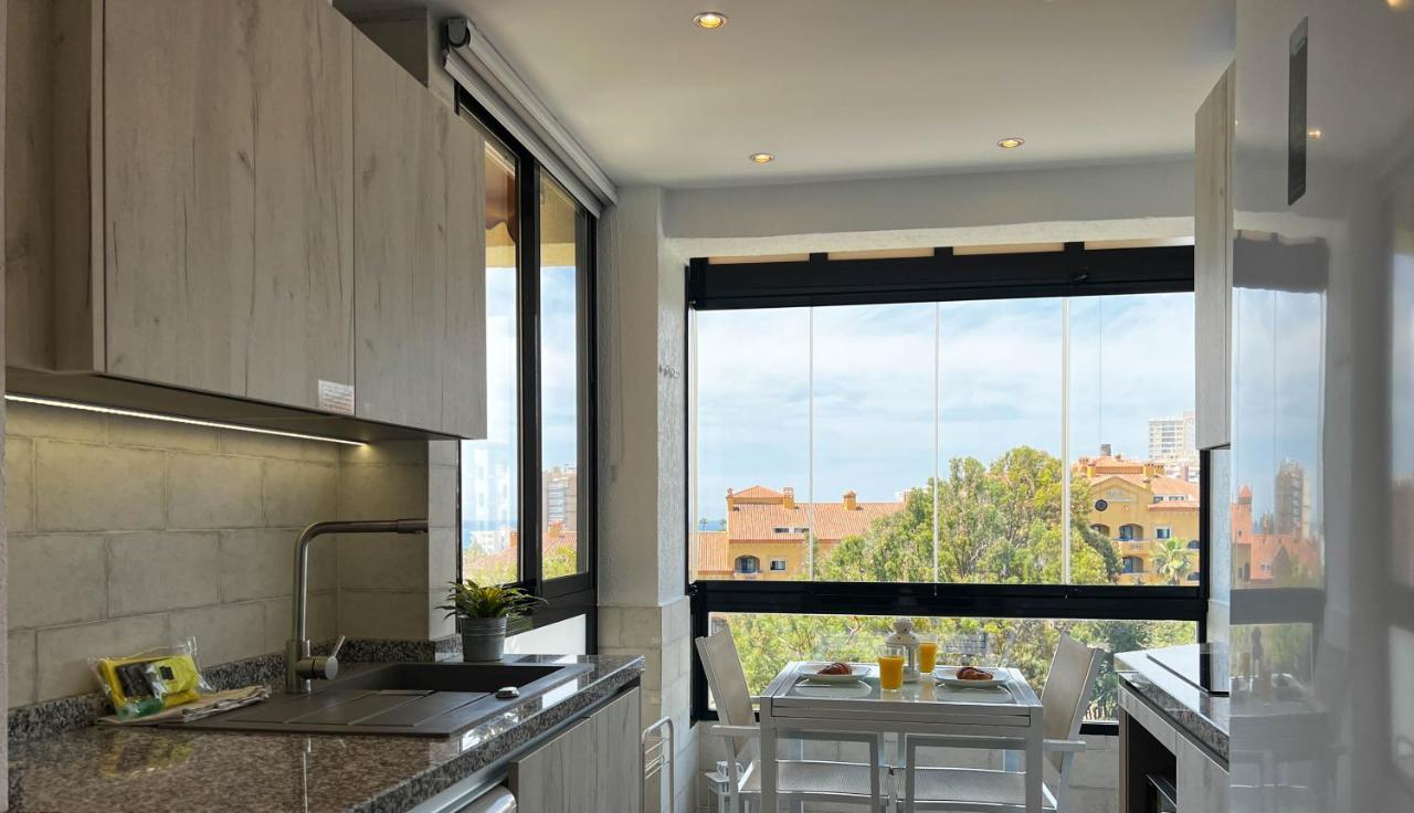Apartment Aloha Playa Malaga ベナルマデナ エクステリア 写真