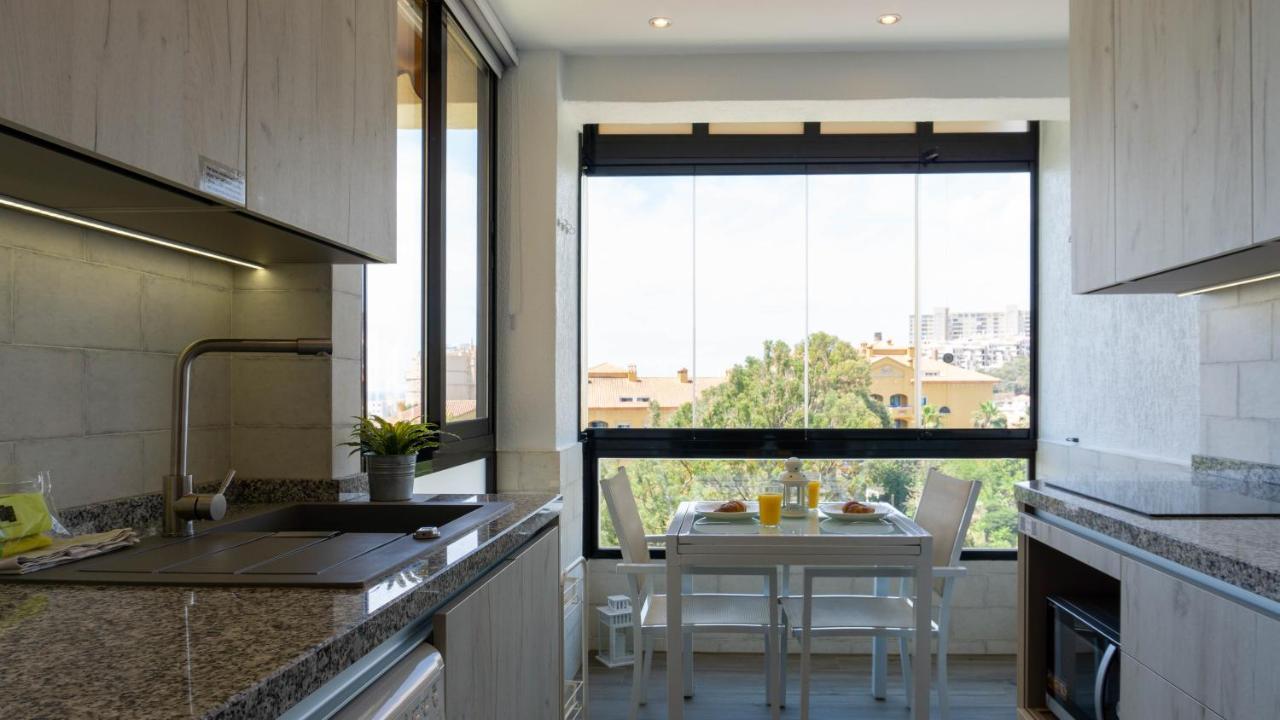 Apartment Aloha Playa Malaga ベナルマデナ エクステリア 写真